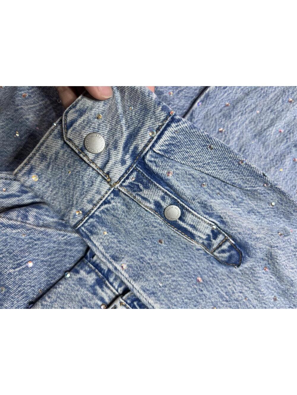 Universal Thread Relaxed Fit Denim Jacket with Rhinestone Accents, Size S - Picture 4 of 9